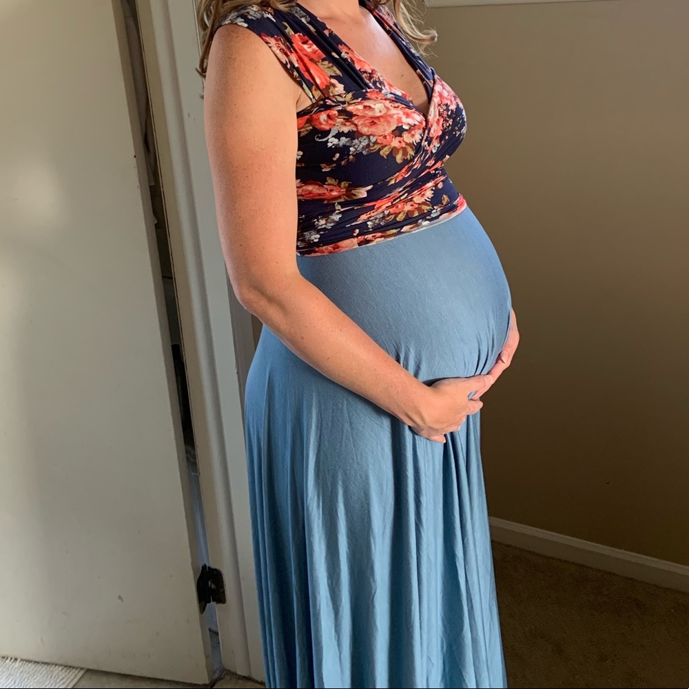 Infinity maternity dress